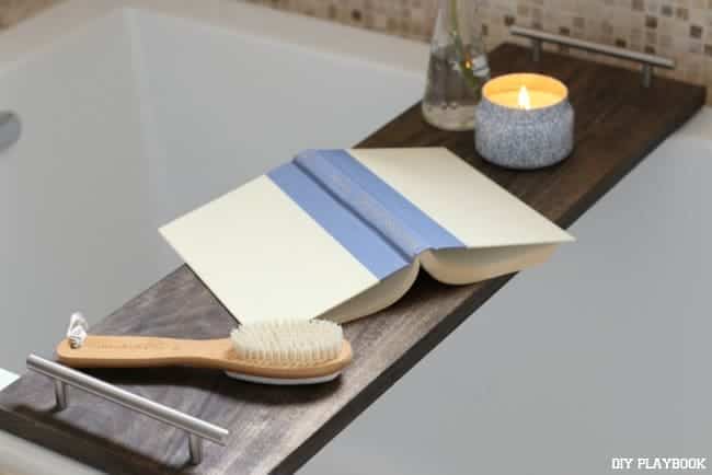 bathtub tray