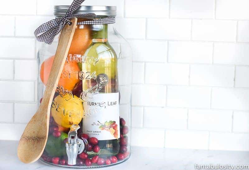 sangria in a jar, diy Christmas gifts