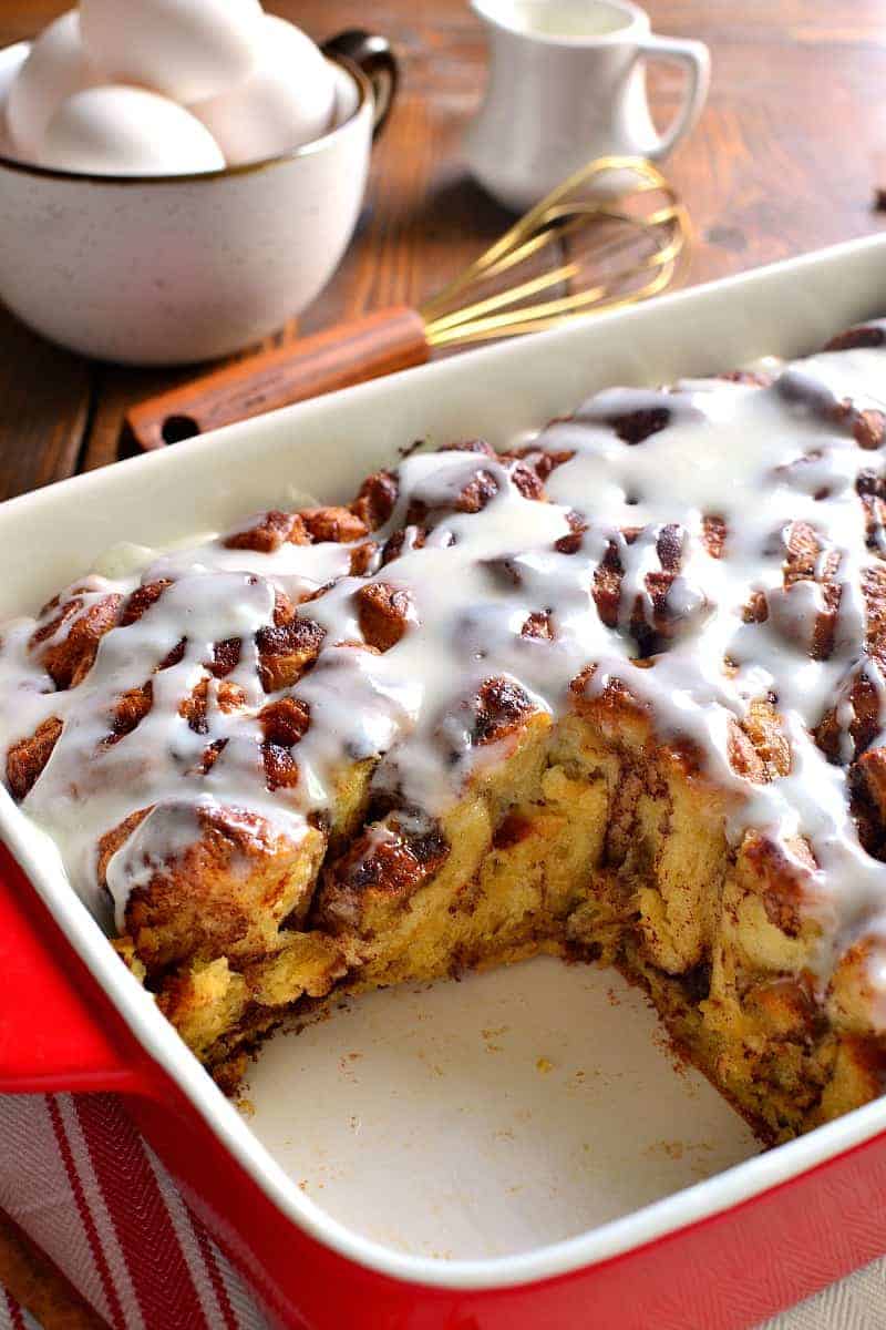 Cinnamon-Roll-French-Toast-Casserole