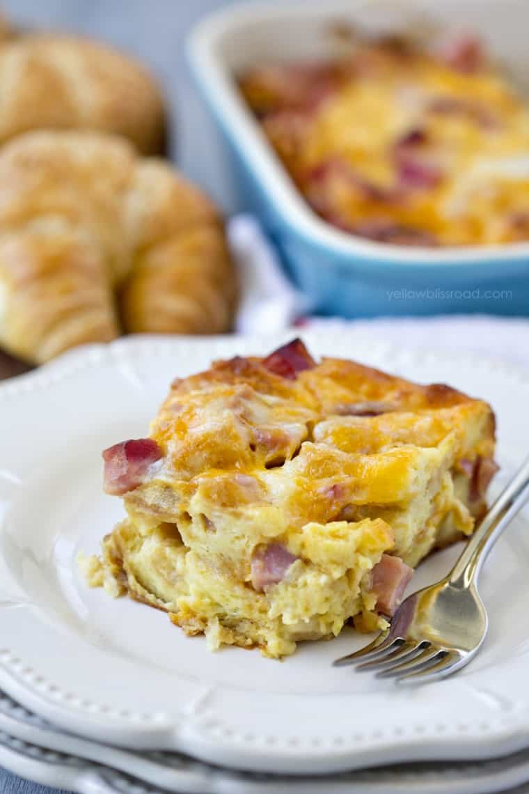 Ham-and-Cheese-Breakfast-Casserole