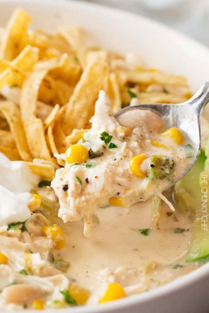 Slow-Cooker-Creamy-White-Chicken-Chili-