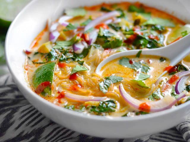 Thai-Curry-Vegetable-Soup