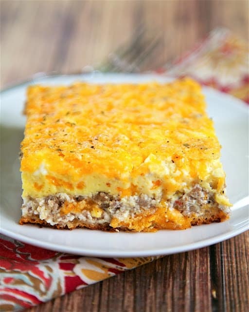 sausage & cream cheese breakfast casserole