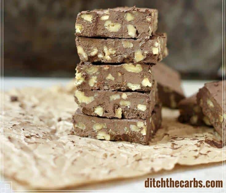 chocolate walnut keto fudge